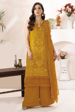 Sanam Saeed Ilana D-04